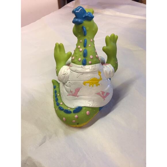 Eureeka's castle Magellen the dragon hand puppet from pizza hut perfect shape. - Picture 3 of 6